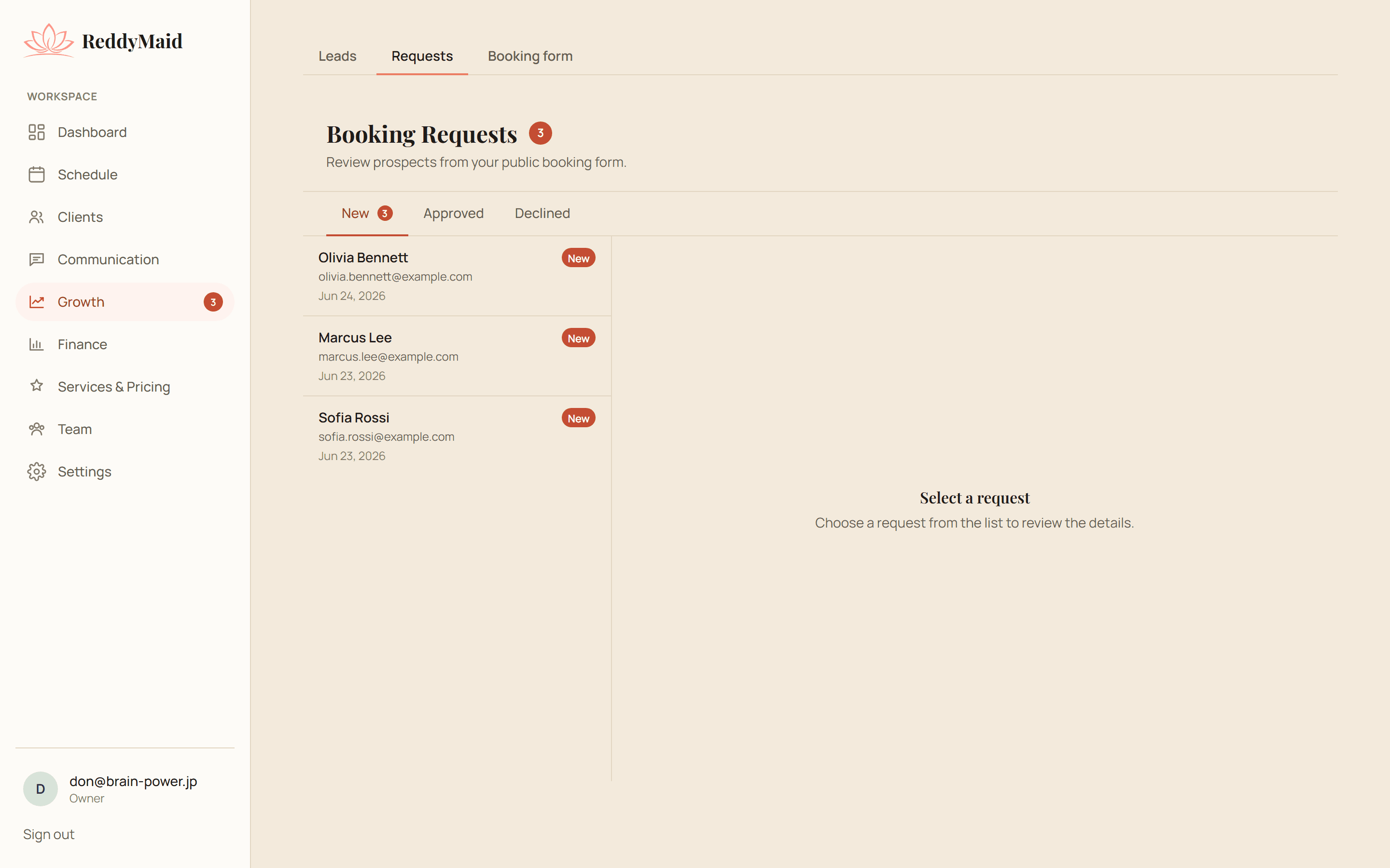 ReddyMaid booking-requests inbox with new requests to approve